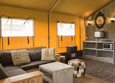 Adventure camping in a safari tent - 4