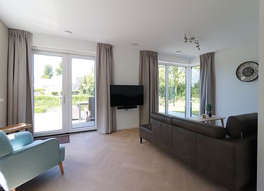 Spacious house on park near the IJsselmeer - 4