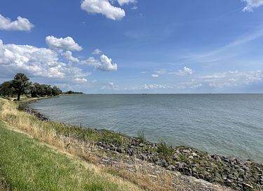 Hotelhuisje bij het Markermeer - 2
