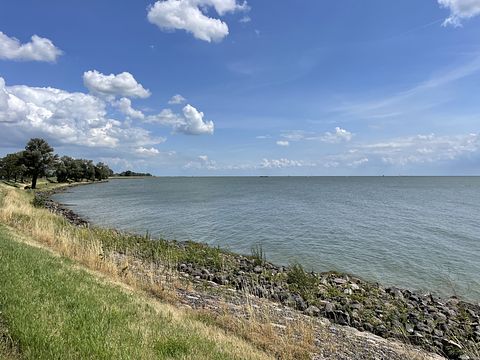 Hotelhuisje bij het Markermeer - 2