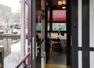Unique and modern bridge house in Amsterdam - 9