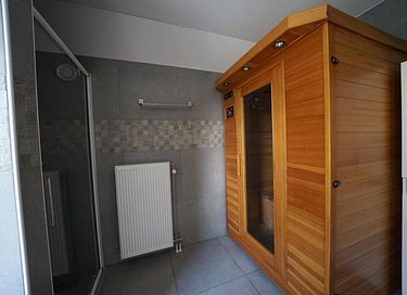 Gruppenunterkunft mit Sauna in Wassernähe - 11