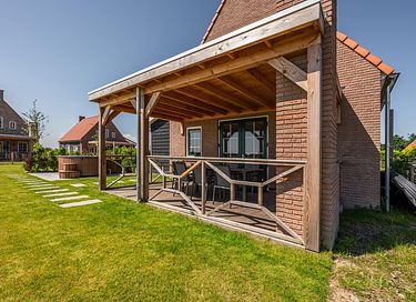 Luxury villa with hot tub and sauna in Zeeland - 2