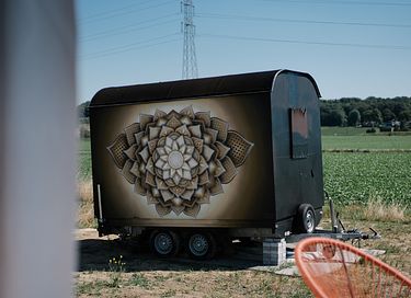 Glamping dome met hottub en uitzicht - 15