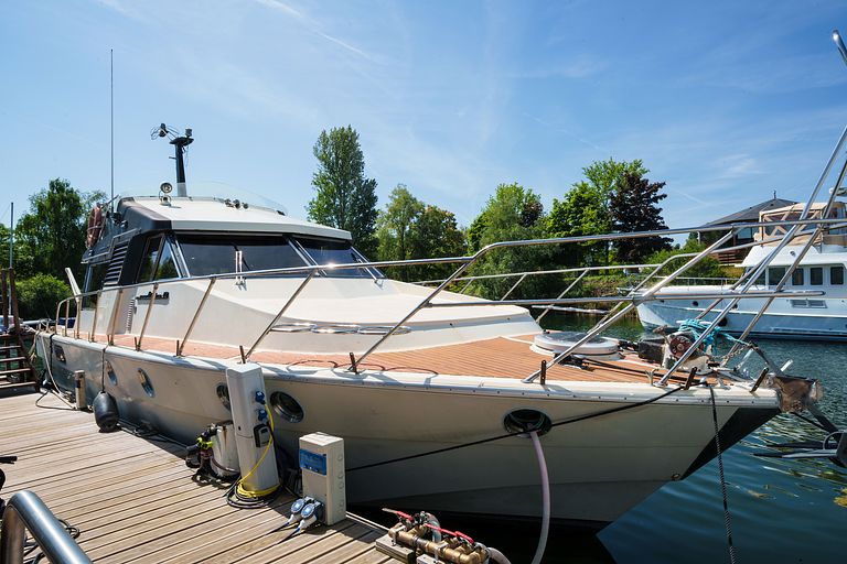Romantisches Wellness Boot - 1