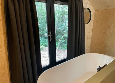 Duurzame design lodge voor 4 personen - 12