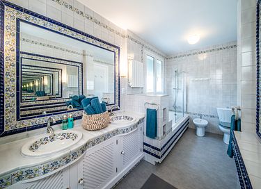 Unique vacation villa with pool in Seville - 19