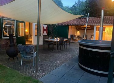 Characteristic holiday home (5p) with wellness - 32