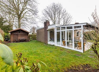 Ferienhaus in der Nähe eines großen Sees in Zeeland