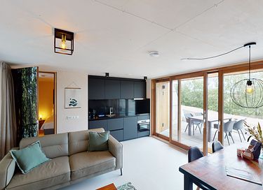 Unieke 'hotelkamer' in een dijk (Zeeland) - 7