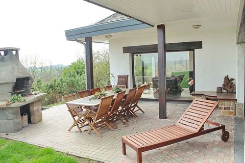Ruime vakantievilla (9p) met uitzicht - 3