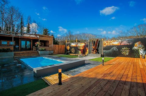 Luxury private wellness suite with pool - 2