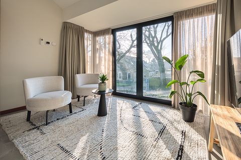 Luxuriöse Suite mit Whirlpool im Zentrum von Nes - 2