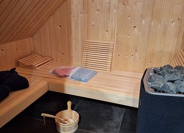 Special B&B with private sauna - 13