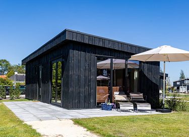 Ferienhaus am Wasser in Friesland