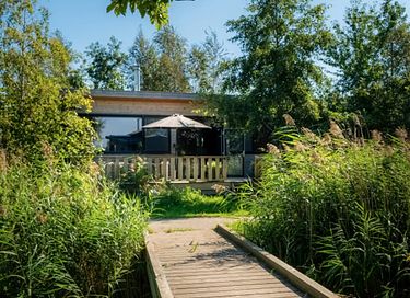 Lodge near the water - dogs allowed - 2