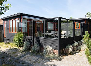 Huisje aan het Lauwersmeer met uitzicht - 4