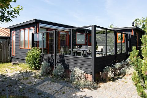 Huisje aan het Lauwersmeer met uitzicht - 4