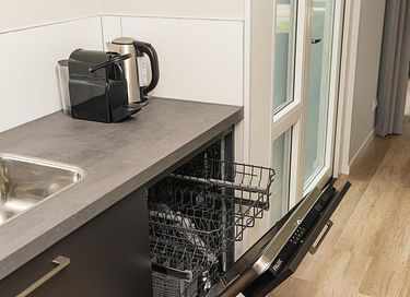 Comfortabel tiny house aan het water - 7