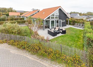 Dog-friendly family home near the sea - 25