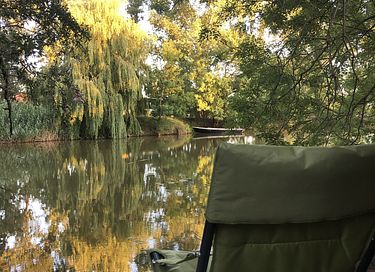 Cottage mit Whirlpool direkt am Teich - 12