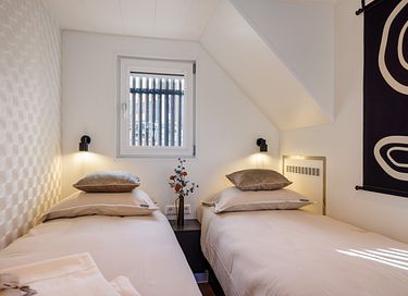 Hausboot im Hafen von Lemmer - 8