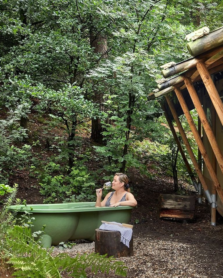 Tenda safari con hot tub privata nel bosco - 1