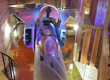 Special overnight stay in a fighter jet - 3