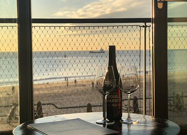 Luxury room with sea view and promenade - 13