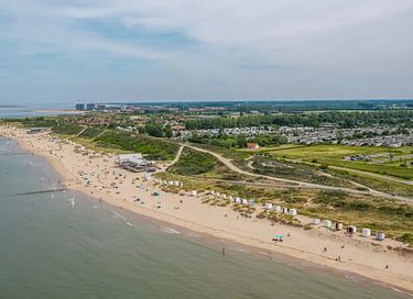 Luxe chalet op park aan de kust in Zeeland  - 3