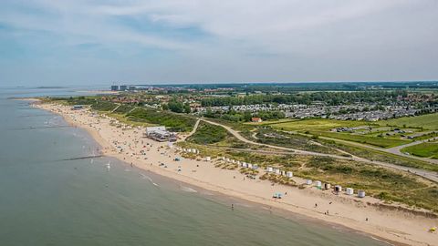 Luxe chalet op park aan de kust in Zeeland  - 3