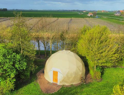 Overnachten in een unieke Dome aan het water - 2