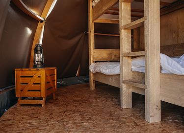 Grote glamping tent met panoramadak  - 16