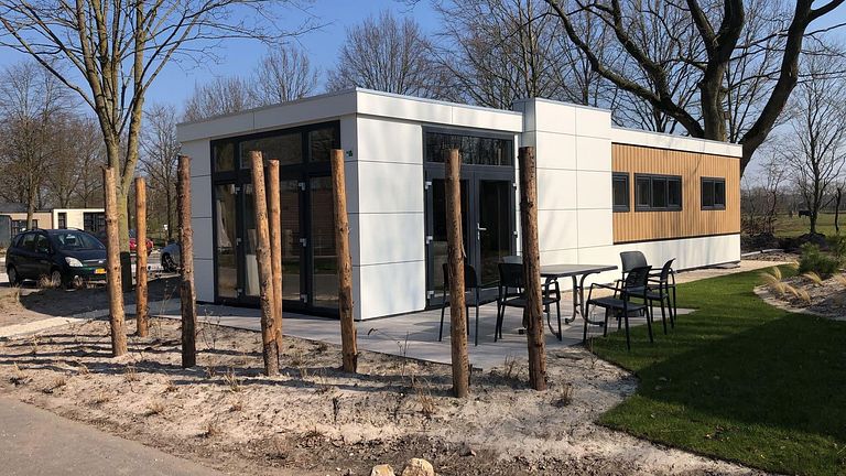 Modern tiny house voor 6 personen - 1
