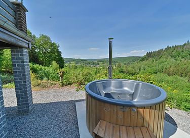 Chalet met hottub en schitterend uitzicht - 24