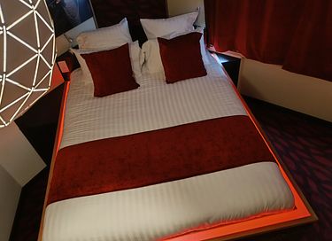 Overnacht in een andere wereld in dit hotel - 44