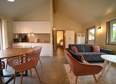 Modern wooden forest cabin in the Ardennes - 5