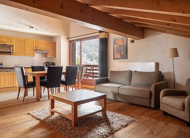 penthouse met bergzicht en balkon - 11