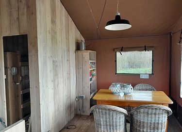 Glampingtent op boerencamping - 7