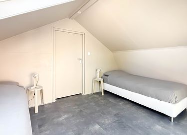Hütte am Waldrand in der Nähe der Dünen - 21