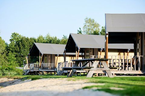 Luxe safaritent aan het water voor 6 personen - 3