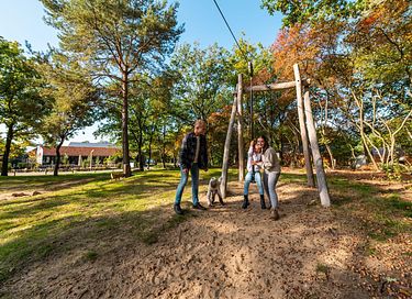 Gemütliche Hütte für 4 Personen im Wald - 9