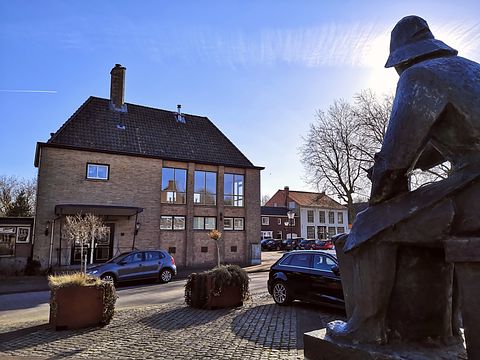 Unieke B&B in oud gemeentehuis in Zeeland - 4