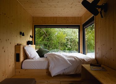 Tiny House auf der Wiese - 3