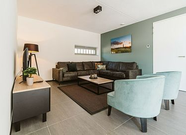 Holiday home within walking distance of beach and sea - 17