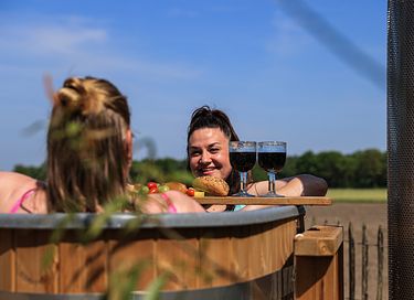 Tente de glamping de luxe (2p) avec bain à remous - 4
