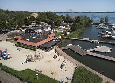 Familietent (6p) aan het Veluwemeer - 25