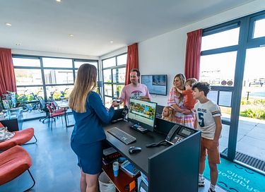 Luxe vakantiehuis aan het IJsslmeer - 16