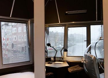 Slapen in een uniek brughuis in Amsterdam - 8