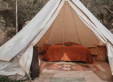 Spend the night in delicious glamping tent - 6